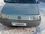 Volkswagen Passat 1991 годаfor900 000 тг. в Караганда – фото 4