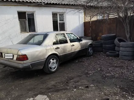 Mercedes-Benz E 230 1992 года за 1 300 000 тг. в Алматы – фото 7