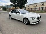 BMW 750 2014 года за 9 900 000 тг. в Алматы – фото 5