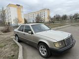 Mercedes-Benz E 200 1992 годаүшін750 000 тг. в Рудный – фото 5