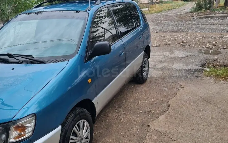 Toyota Picnic 1999 года за 3 100 000 тг. в Алматы