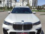 BMW X7 2021 года за 46 950 000 тг. в Астана