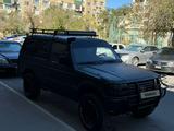 Mitsubishi Pajero 1996 годаүшін3 300 000 тг. в Актау