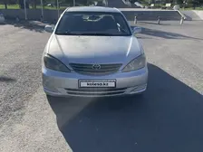 Toyota Camry, 2003