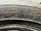 Комплект 235/55 R17. Dunlop Sport Maxx RT2 за 90 000 тг. в Караганда – фото 2