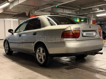 Mitsubishi Carisma 1996 года за 980 000 тг. в Алматы – фото 4