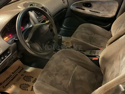 Mitsubishi Carisma 1996 года за 980 000 тг. в Алматы – фото 7