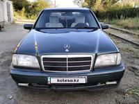 Mercedes-Benz C 180 1994 годаfor2 200 000 тг. в Семей