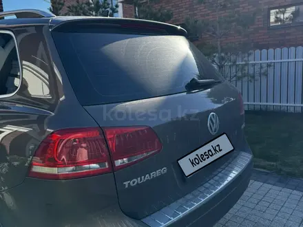 Volkswagen Touareg 2011 года за 11 200 000 тг. в Астана