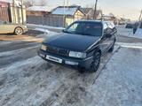 Volkswagen Passat 1993 годаfor1 800 000 тг. в Алматы