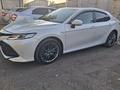 Toyota Camry 2018 годаүшін12 000 000 тг. в Семей – фото 7
