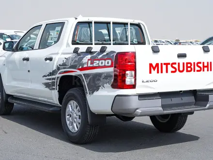 Mitsubishi L200 DC Invite 2026 года за 10 513 220 тг. в Алматы – фото 9
