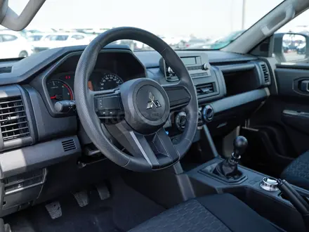 Mitsubishi L200 DC Invite 2026 года за 10 513 220 тг. в Алматы – фото 10