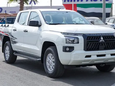 Mitsubishi L200 DC Invite 2026 года за 10 513 220 тг. в Алматы – фото 3