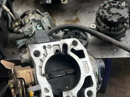 Привозная дроссельная заслонка на HONDA за 2 000 тг. в Алматы – фото 4