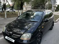 Nissan Tino, 1999