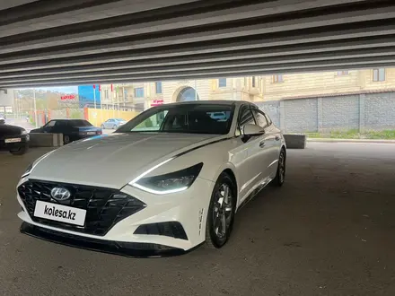 Hyundai Sonata 2020 года за 11 500 000 тг. в Алматы