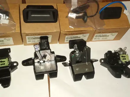 Кнопка багажника за 10 000 тг. в Алматы – фото 2