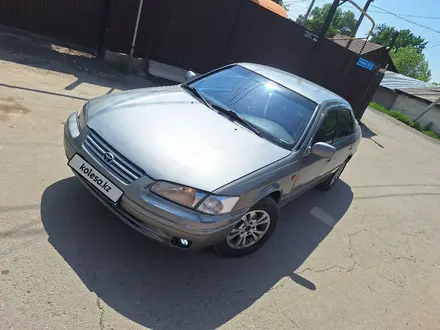 Toyota Camry 1999 года за 2 900 000 тг. в Алматы – фото 3
