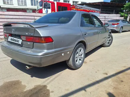 Toyota Camry 1999 года за 2 900 000 тг. в Алматы – фото 5
