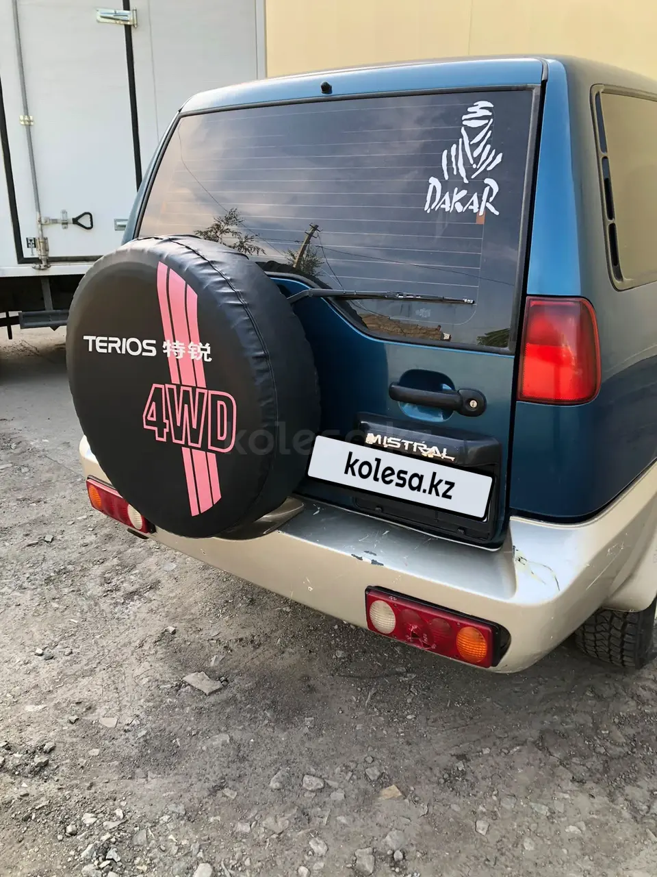 Nissan Mistral, 1994