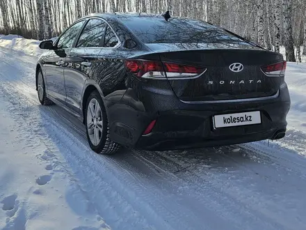 Hyundai Sonata 2019 года за 9 700 000 тг. в Петропавловск – фото 24