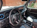 Jeep Wrangler 2024 года за 29 000 000 тг. в Павлодар – фото 2