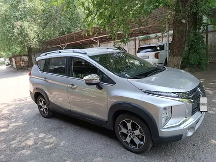 Mitsubishi Xpander Cross 2022 года за 10 860 000 тг. в Алматы – фото 2