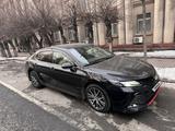 Toyota Camry 2021 годаүшін15 800 000 тг. в Алматы – фото 2