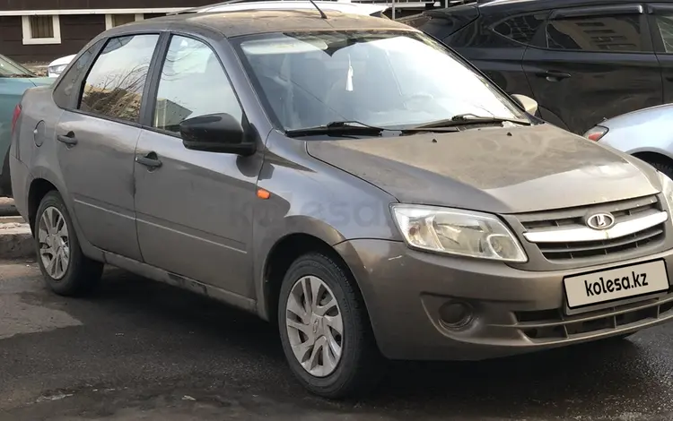 ВАЗ (Lada) Granta 2190 2018 годаүшін3 500 000 тг. в Астана