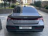 Hyundai Elantra 2023 годаfor10 500 000 тг. в Алматы – фото 5