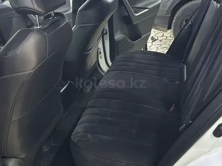 Toyota RAV4 2019 года за 16 000 000 тг. в Караганда – фото 3