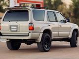 Toyota Hilux Surf 1996 годаүшін4 490 000 тг. в Костанай – фото 2