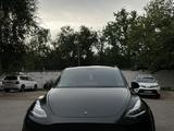 Tesla Model Y 2021 года за 17 500 000 тг. в Алматы – фото 2