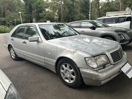 Mercedes-Benz S 320 1997 года за 2 600 000 тг. в Алматы