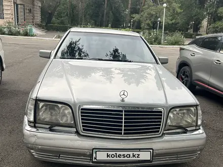 Mercedes-Benz S 320 1997 года за 2 600 000 тг. в Алматы – фото 2