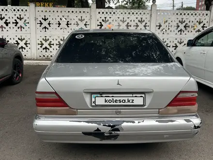 Mercedes-Benz S 320 1997 года за 2 600 000 тг. в Алматы – фото 4