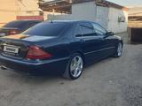 Mercedes-Benz S 320 1999 года за 3 950 000 тг. в Шымкент – фото 2
