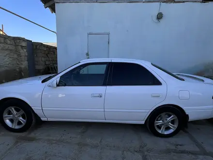 Toyota Camry 1998 года за 3 400 000 тг. в Актау – фото 6