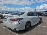 Toyota Camry 2022 года за 10 000 000 тг. в Алматы – фото 4