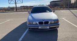 BMW 523 1996 года за 2 190 000 тг. в Караганда – фото 2