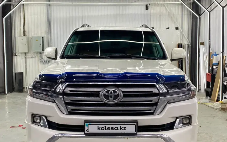 Toyota Land Cruiser 2011 года за 19 600 000 тг. в Актобе