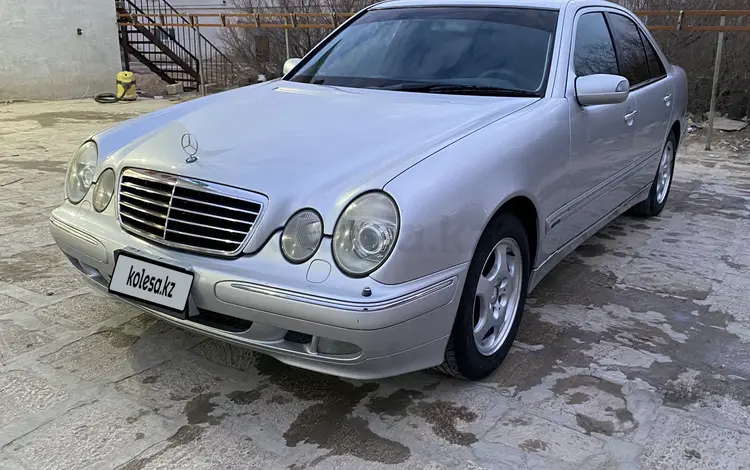 Mercedes-Benz E 320 2001 года за 3 600 000 тг. в Жанаозен