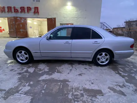 Mercedes-Benz E 320 2001 года за 4 250 000 тг. в Жанаозен – фото 5