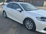 Toyota Camry 2020 года за 13 000 000 тг. в Усть-Каменогорск – фото 2