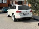 Volkswagen Touareg 2010 годаүшін7 200 000 тг. в Актобе – фото 2