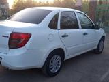 ВАЗ (Lada) Granta 2190 2015 года за 2 600 000 тг. в Экибастуз – фото 5