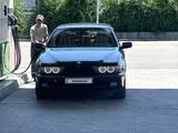BMW 528 1998 года за 3 000 000 тг. в Алматы