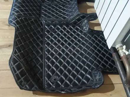 Коврики за 16 000 тг. в Усть-Каменогорск – фото 2