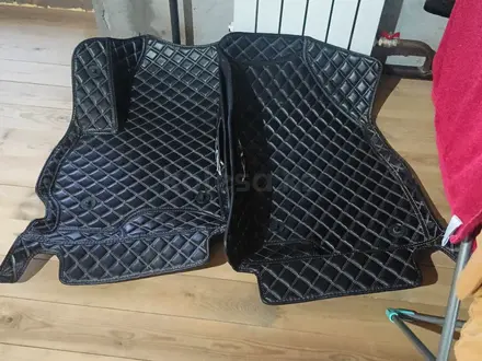 Коврики за 16 000 тг. в Усть-Каменогорск